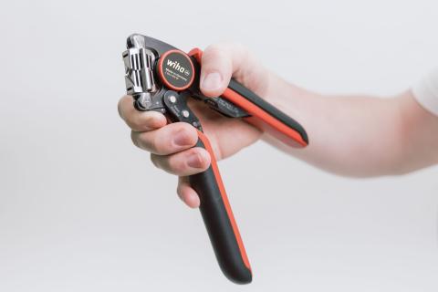 Wiha Zaciskarka automatyczna do tulejek kablowych, zacisk czworokątny z obrotową głowicą zaciskową 0,08 - 16 mm² 193 mm (45223)