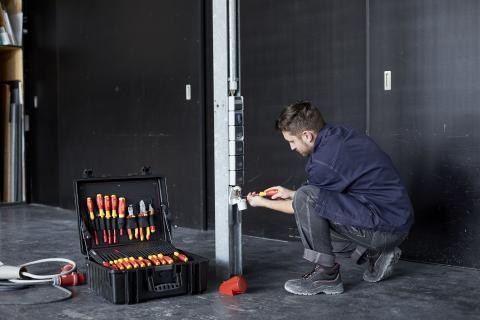 Wiha Walizka narzędziowa XL electric 81-cz. (40523)
