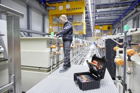 Wiha Walizka narzędziowa XL electric 81-cz. (40523)