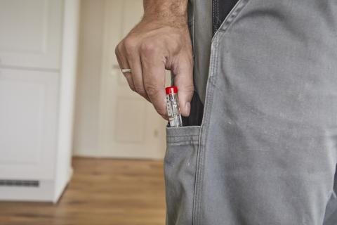 Wiha Próbnik napięcia 120-250 V płaski przezroczysty, z klipsem do przypinania w blistrze w blistrze 3.0 mm (32201)
