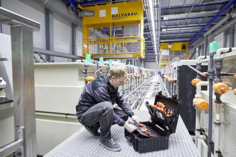 Wiha Walizka narzędziowa XL electric 81-cz. (40523)
